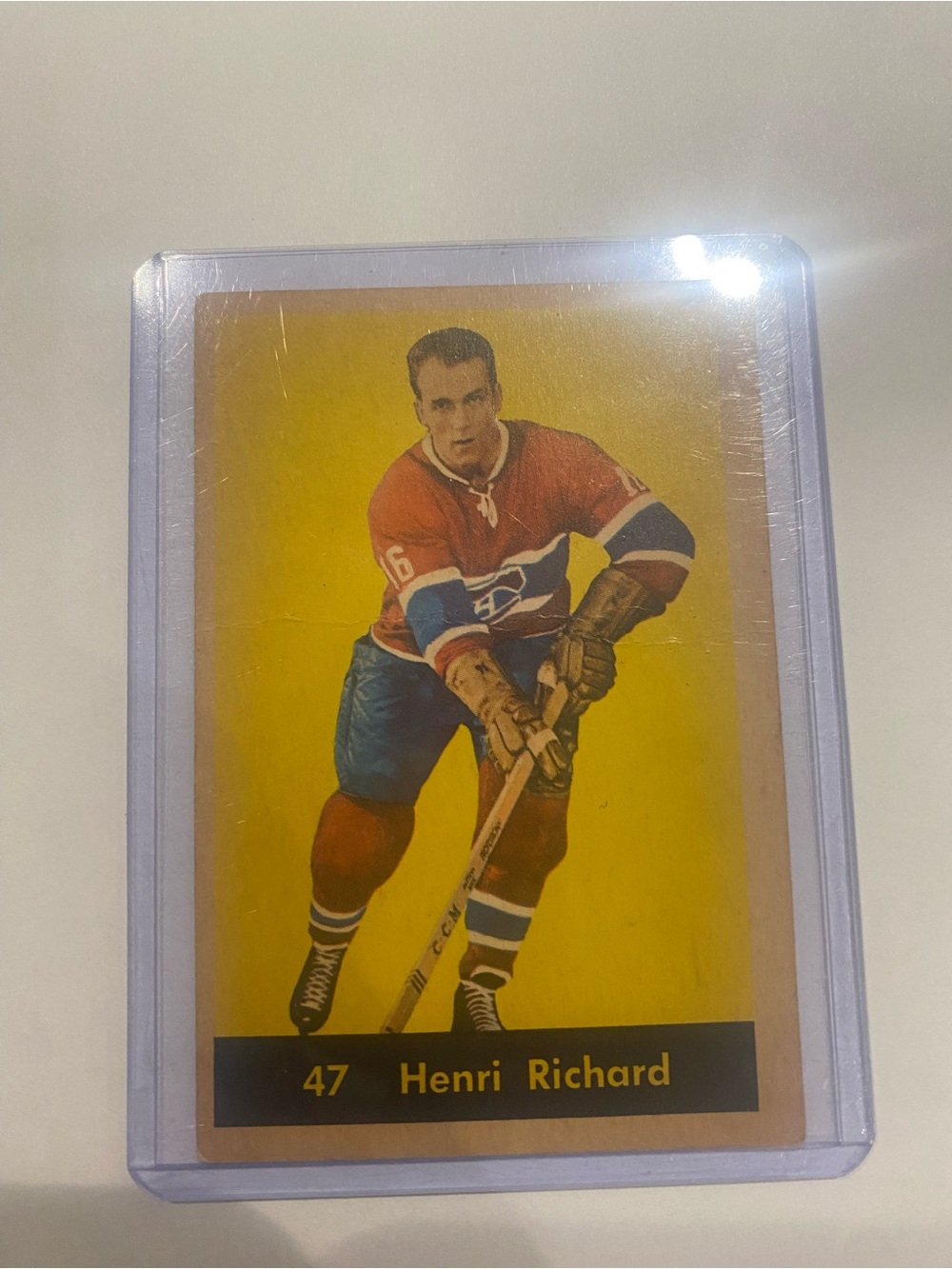 Beautiful NM 1960-61 Parkhurst Henri Richard #47 Hockey Card